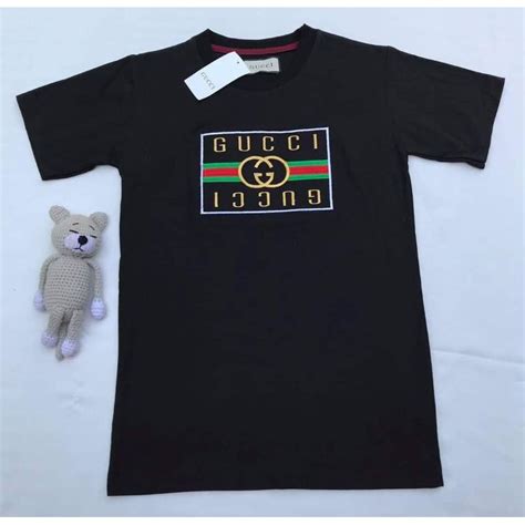 gucci เสื้อยืด